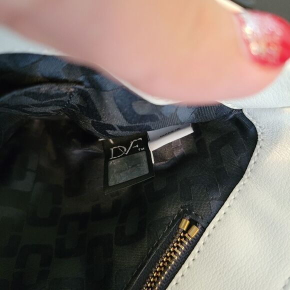 DVF Mini Colorblock Cross Shoulder Bag. Black & White - Picture 11 of 14